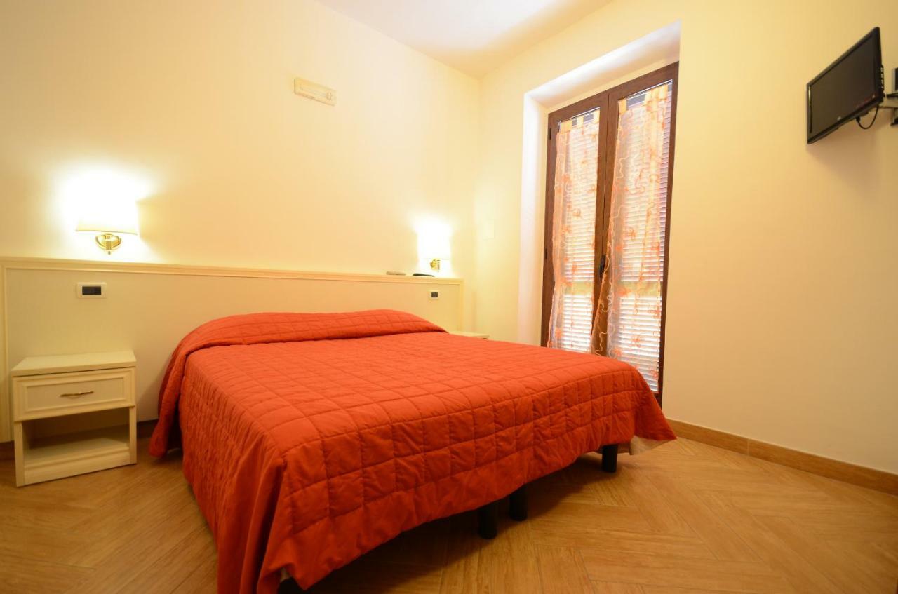 보르고 몬테네로 Il Piccolo Nido B&B 외부 사진