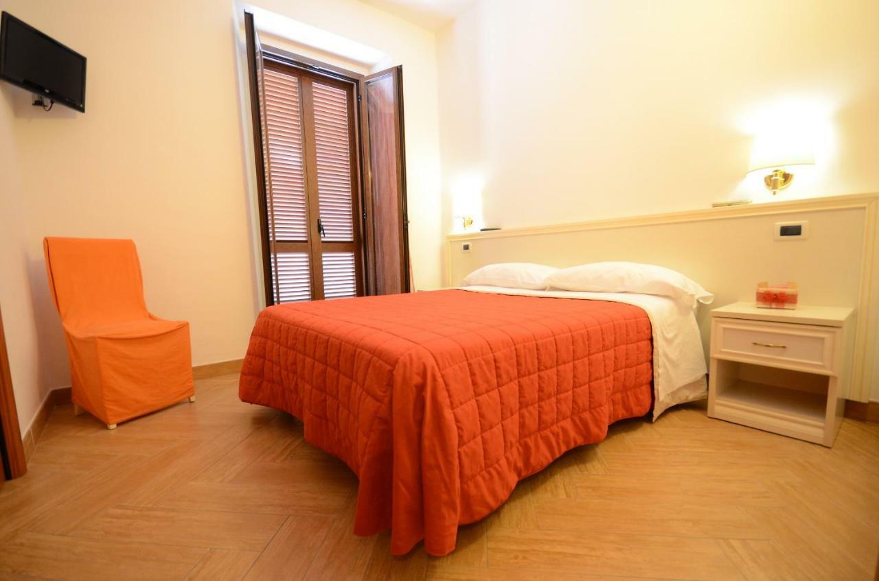 보르고 몬테네로 Il Piccolo Nido B&B 외부 사진