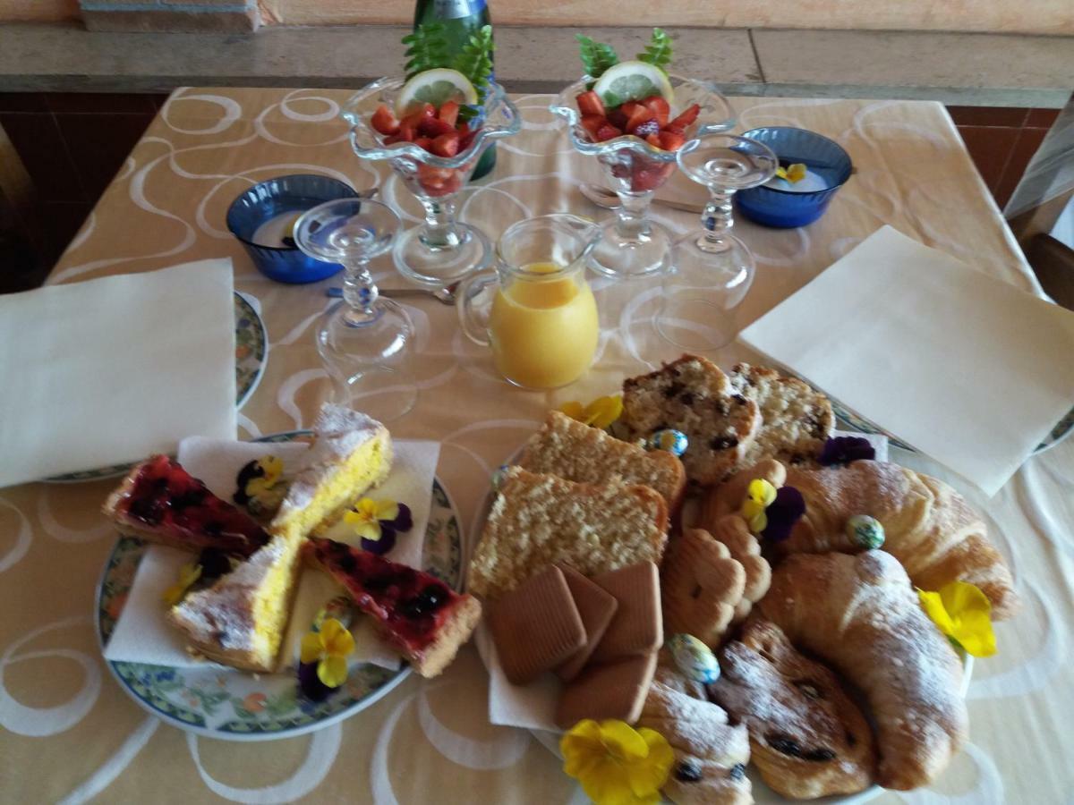 보르고 몬테네로 Il Piccolo Nido B&B 외부 사진