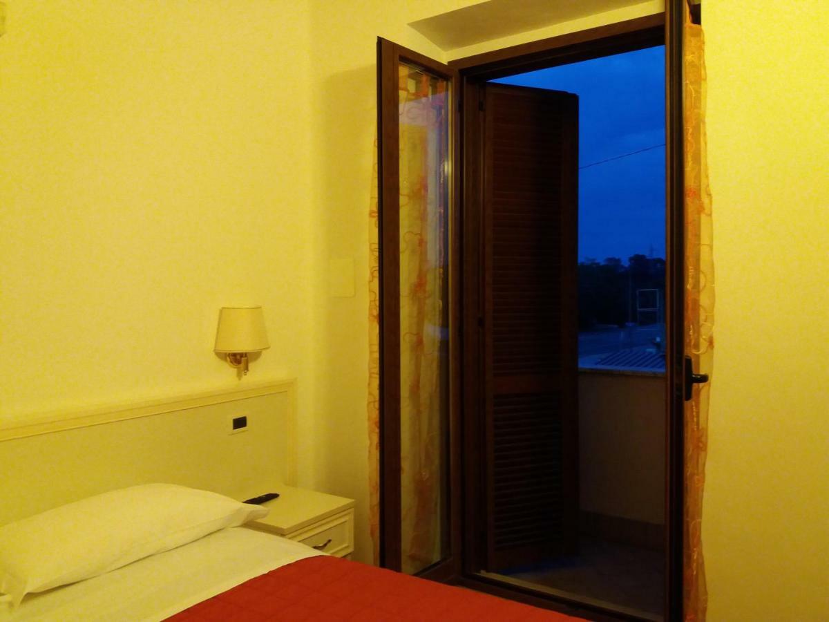 보르고 몬테네로 Il Piccolo Nido B&B 외부 사진